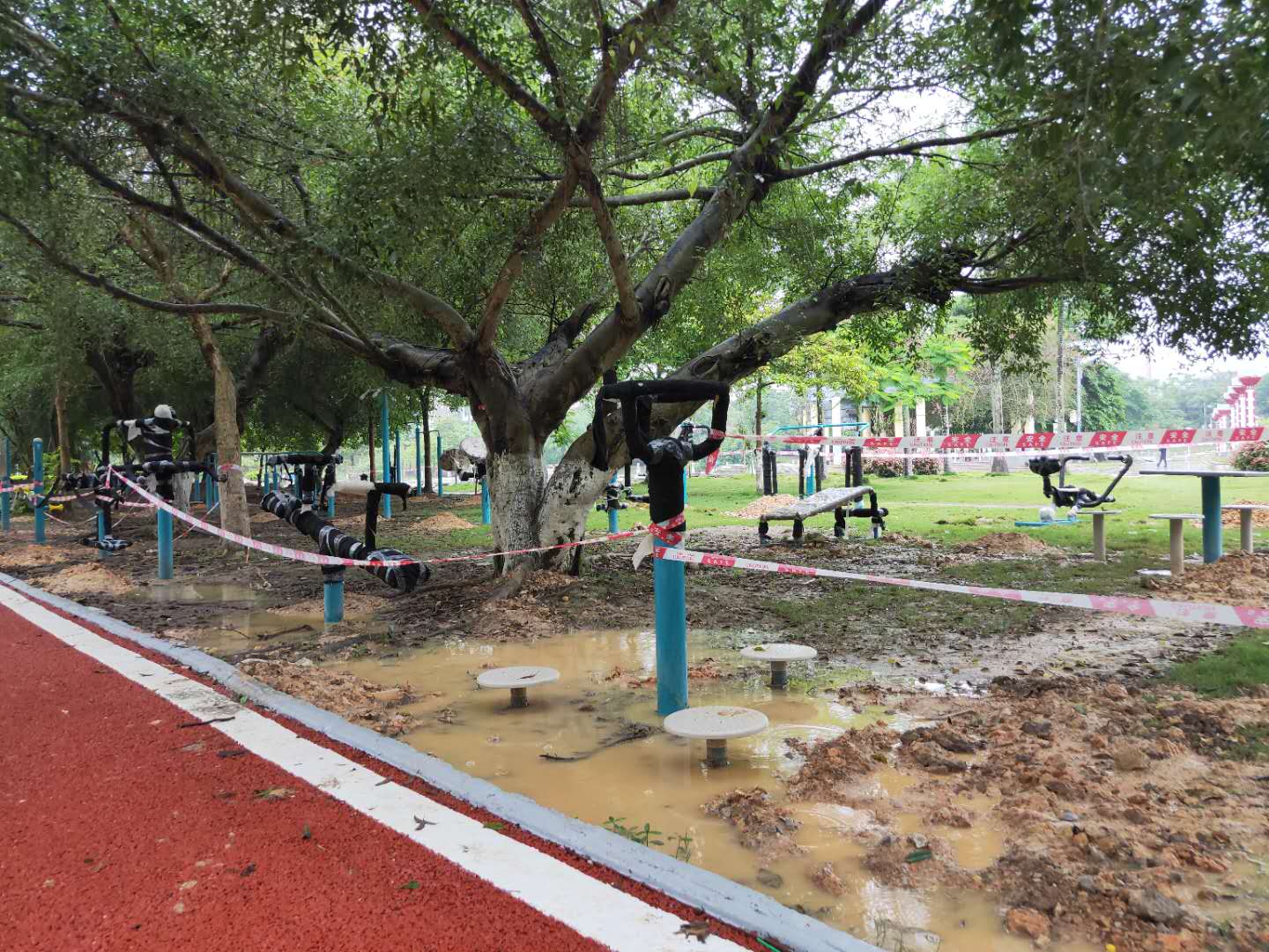 上思縣明江公園健身路徑項(xiàng)目-【玉峰體育】