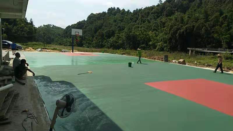北流籃球場建設(shè).pic