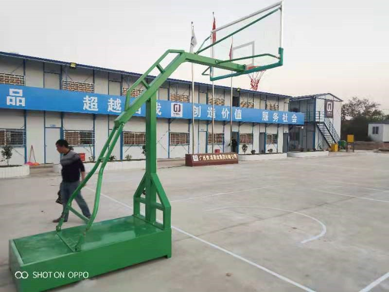 室外健身器材選材特征使用禁忌